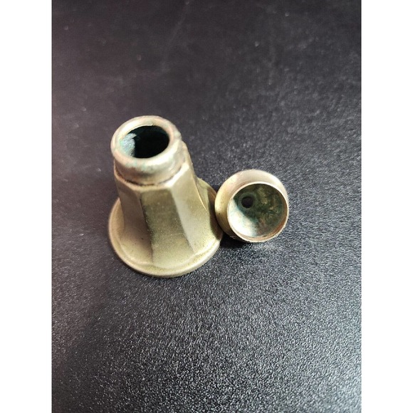 MADE IN ENGLAND: TINY E.P.N.S. SILVER SALT & PEPPPER SHAKER Plated Vintage - Picture 4 of 4